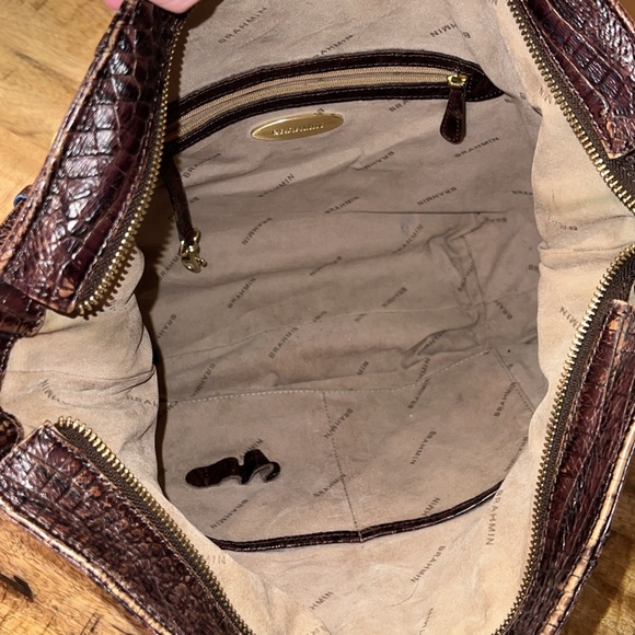 Brahmin 🐊 Chocolate Brown Embossed Leather Shoulder bag - Picture 11 of 14